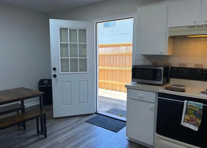 Cantabrian Townhomes Apartment Killeen